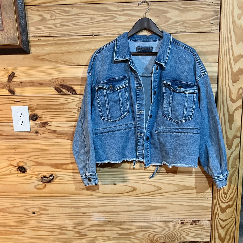 Maurices Cinch Waist Cropped Denim Jacket Raw Hem Loose Fit Womens XL Distressed